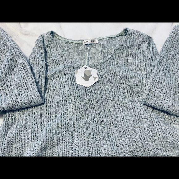 NWT Paper Crane Cozy Knit Pullover. Size Small. - Picture 1 of 7